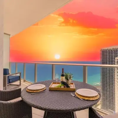 Upper Level Penthouse - Amazing Views Beach & Intracoastal