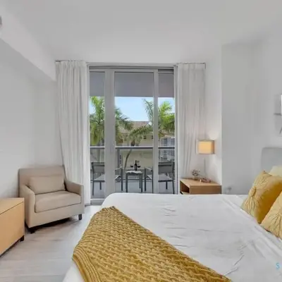 Pool Apartment with Balcony Near Beach