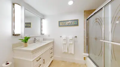Gallery image of Suite by Beach Waterfront Lago Key Three in Fort Lauderdale
