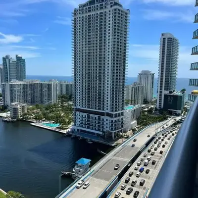 Trendy Beachfront Flat