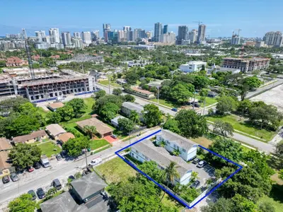 an aerial view of a city with buildings at Sistrunk Shades Villa #4 - Townhome Downtown Fort Lauderdale Near Cruise Port & FLL in Fort Lauderdale