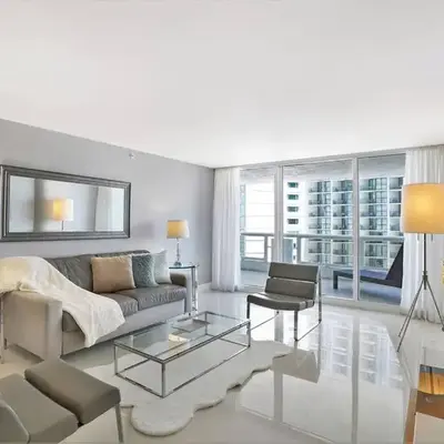 SeaDuced By Miami Skyline And Bay Views!