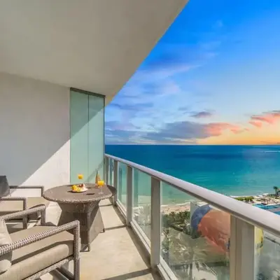 HydeHotel 2BED Lux Condo Ocean View Resort