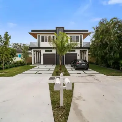 Luxury Home w 2 Pools near Beach