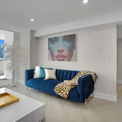 Visions! Water and Miami Skyline VIews! Brand New