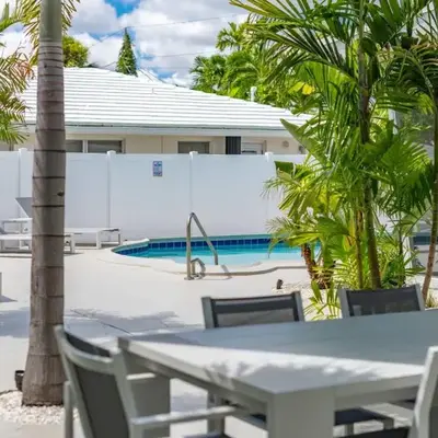 The Sandbar Walk To Beach Comfy Beds Firepit Pool