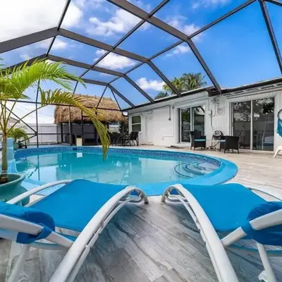 Private Heated Pool Villa in FTL Near Beach