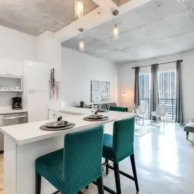 Super convenient 1br apartment in Downtown 4 p 1708