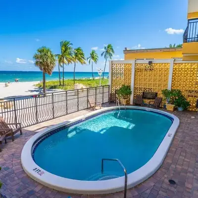 Beach Front 1 Bedroom with Ocean View