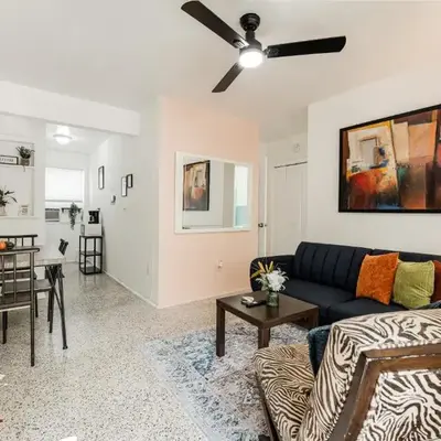 Little Havana 1BR Apt w Parking