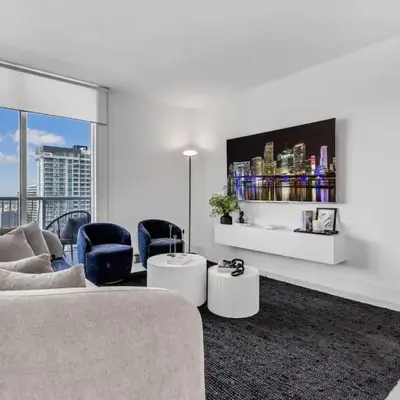 Luxe Brickell Gem with Huge Balcony n Ocean Views