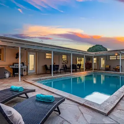 Villa Oasis 3 Miles to Hard Rock Stadium & Casino