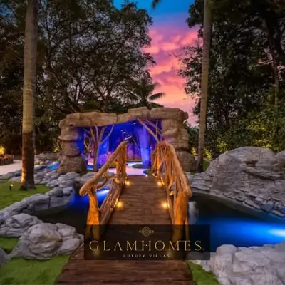 Miami's Exclusive Lagoon Villa