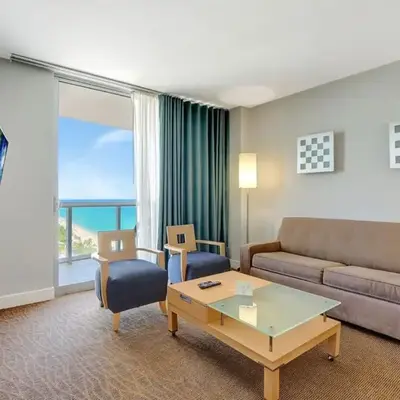 Beachfront with direct beach access and amazing views