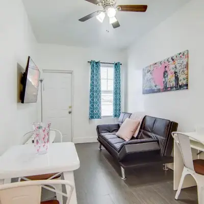 Comfy 1 B/R