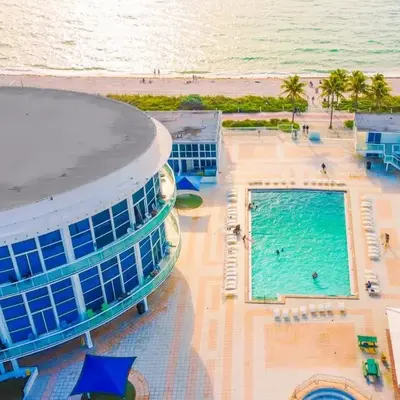 Miami Beach Apartments by MiaRentals