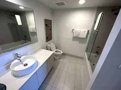 Gallery image of Waterfront Beach Apartment in Hallandale Beach