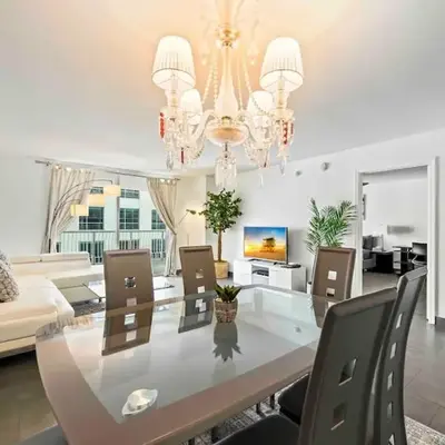 Luxury 1 BDR • 30th Floor • Brickell • Water Views