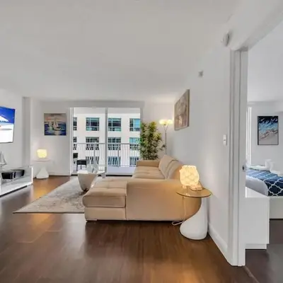 Dazzling 1 BED 1 BTH • Brickell • Bay & City View