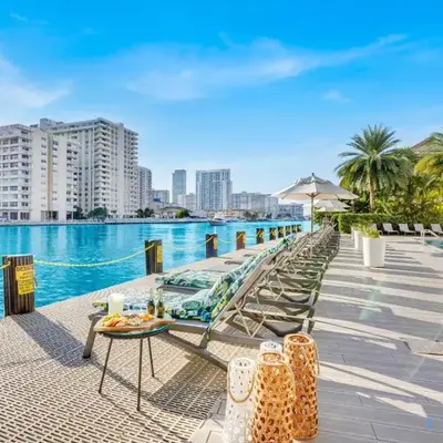 Beachwalk Resort infinity Pool Balcony Views