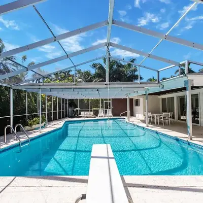 Amazing Villa WALK 5 minutes to Hollywood Beach