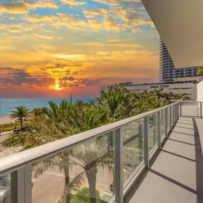 Ocean and Beach View Luxury Pet-Friendly