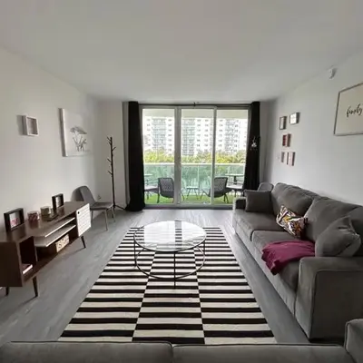 #310 Sunny Isles Ocean Reserve with FREE Parking include