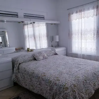 B1 Best Value on Private Bedroom with Private Bathroom in Little Havana