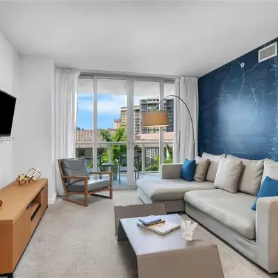 Spectacular 1BR Resort Pool Gym Near Beach