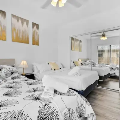 Beautiful Apt 5min walking Design District apt 1