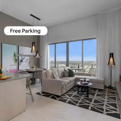 1 BR Apartment with Bay View and Parking Included