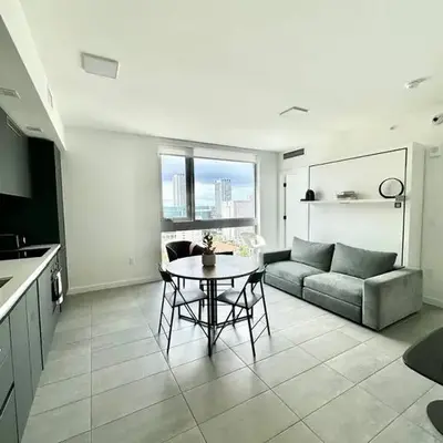 2 bedrooms Design Condo Downtown Miami Pool and Gym