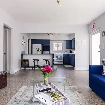 Beach Oasis King Bed & Near Hollywood beach