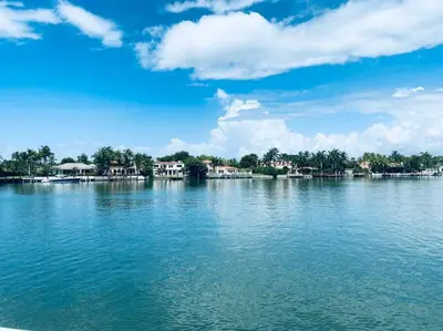 a view of a large body of water with houses at OCEAN VIEW 1BR 2BA BEACH CONDO Parking in Miami Beach