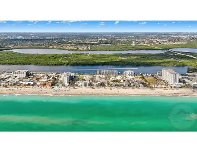 an aerial view of a beach and buildings at Beachside Bliss Hollywood Studio in Hollywood