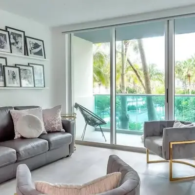Beach home 1Bed/1.5Bath w/King bed at Sian
