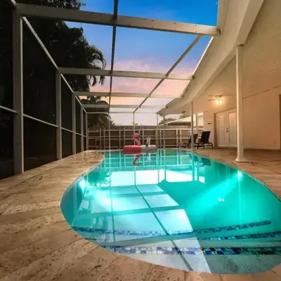 Beautiful Aventura Villa Sleeps 26