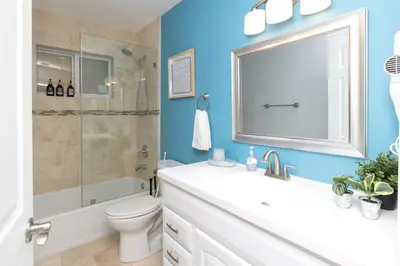 a bathroom with a sink and a toilet and a shower at Casa Bora Bora - Fun in Miami - Big Pool - Fit 12 in Miami