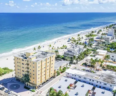an aerial view of the beach and buildings at Penthouse 2BED2BATH with ocean view & Parking - LaPlaya in Hollywood