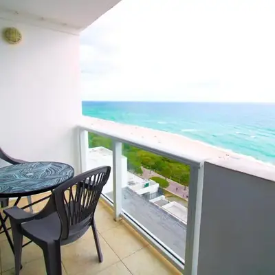 Castle 929 Stunning ocean view
