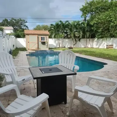 Amazing Deal! Dania Beach Home with Pool & Jacuzzi