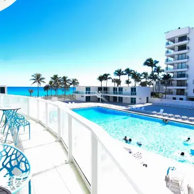 Castle L5 Oceanview Double-loft with pool