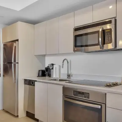 Great views Apartment with Pool-Balcony-Gym