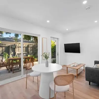 921 Apartment 3