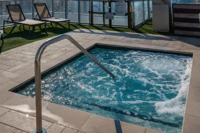 a hot tub on top of a building at Ventur Beachfront Luxe Condo - Lyfe Beach Resort in Hollywood