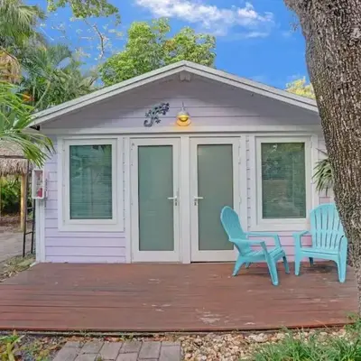 Tropical Oasis 2BR w Pool