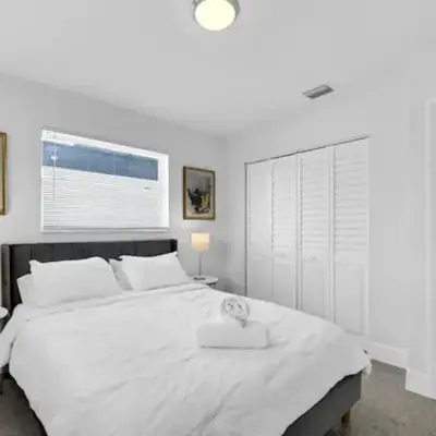 Fab 4BR Twin Villas Near Design District and Wynwood