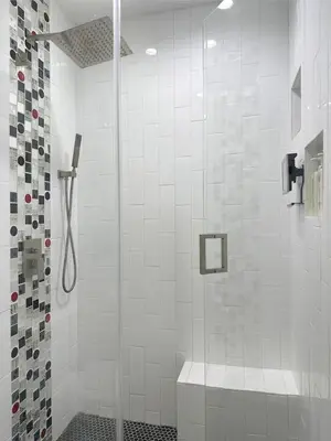 a bathroom with a shower with a glass door at Relaxing Retreat 2BR Oasis with Pool and Outdoor BBQ in Pembroke Pines