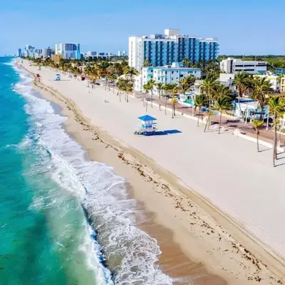Beach Breeze Suite - Steps to the Beach