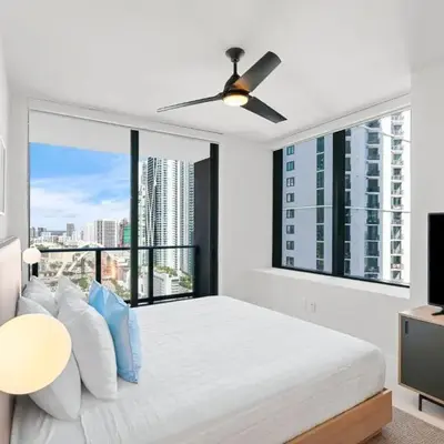 New 26th floor amazing view 2BR-2BA